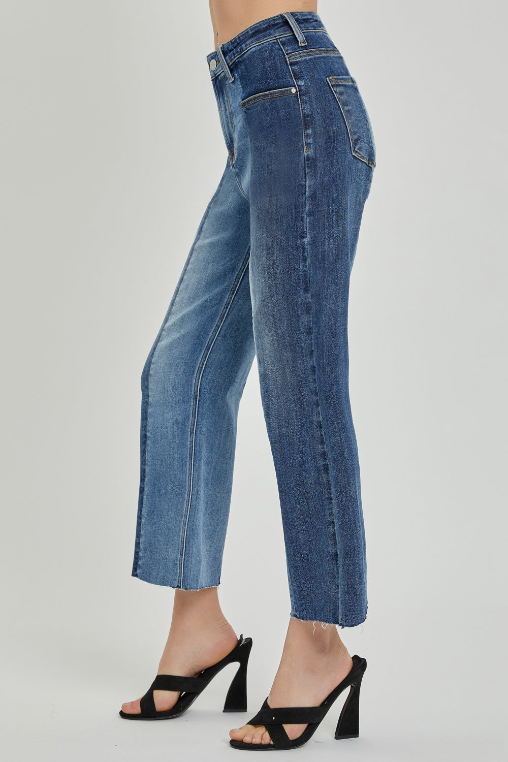 Full Size Mid-Rise Waist Two-Tones Jeans with Pockets